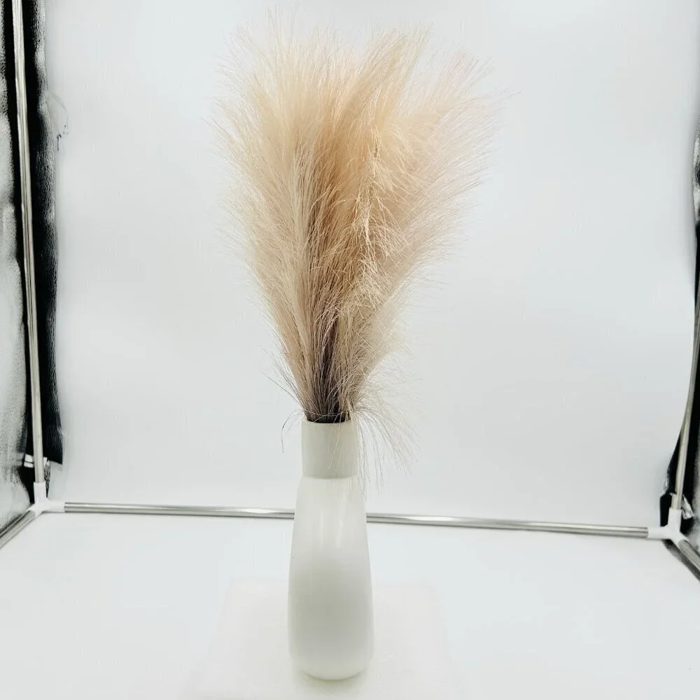 White Ceramic Vases Faux Pampas Grass Water Drop Design Doughnut Vase Modern
